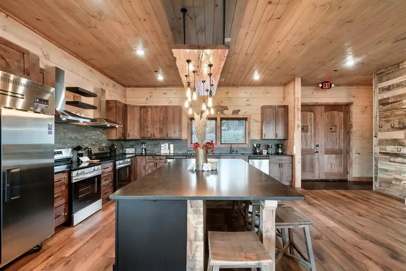 HIBERNATION LODGE