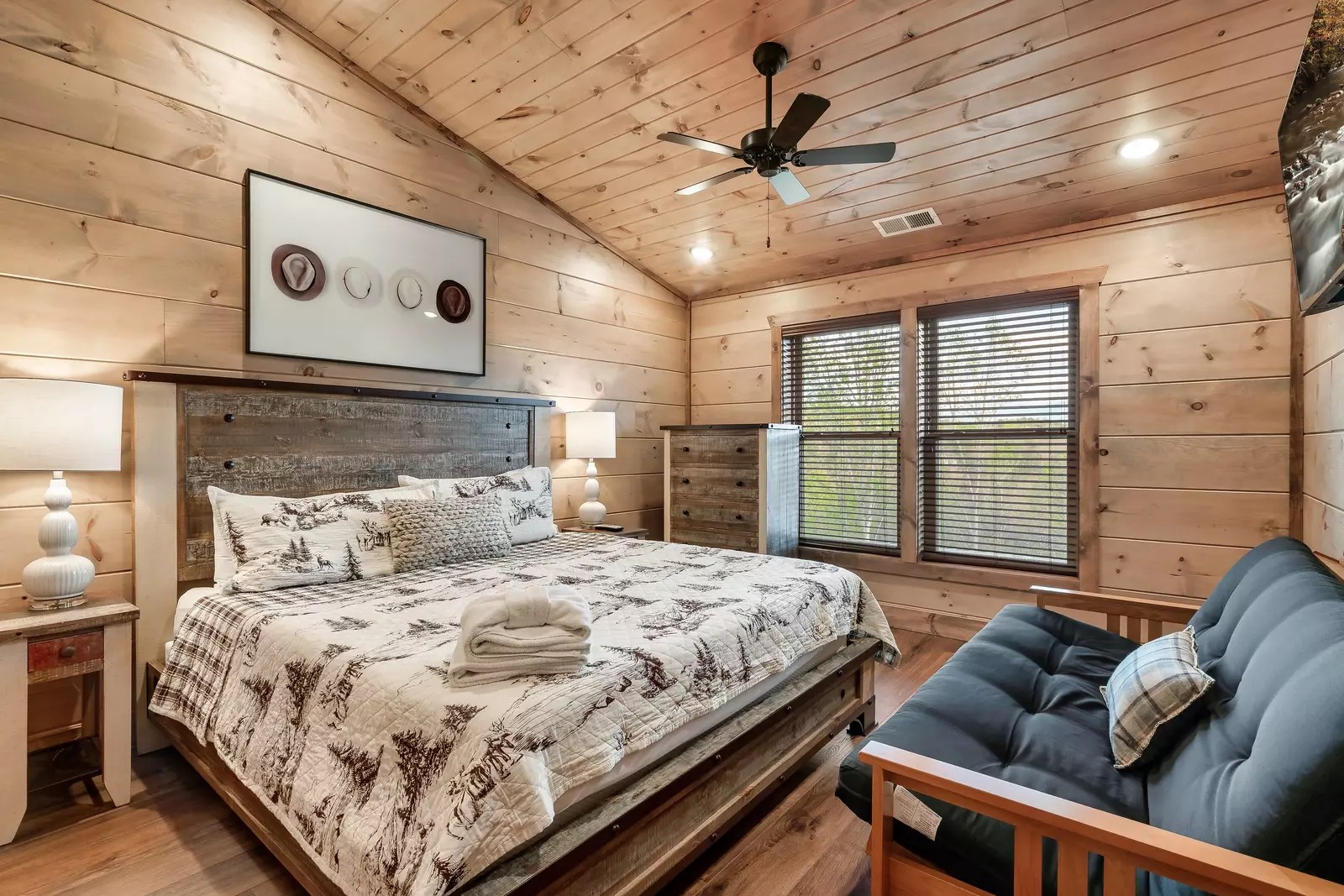 HIBERNATION LODGE