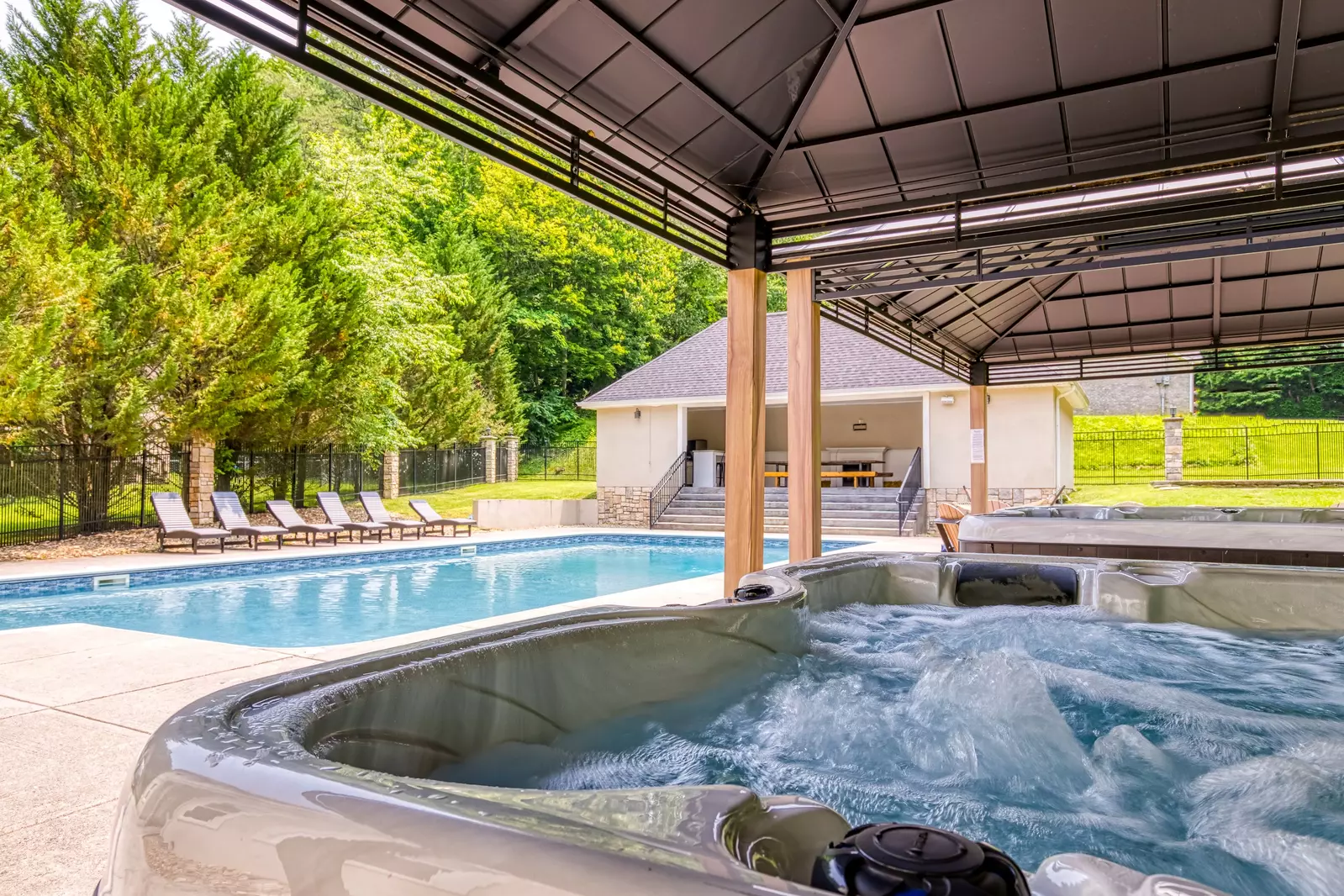 GREAT SMOKY MANSION