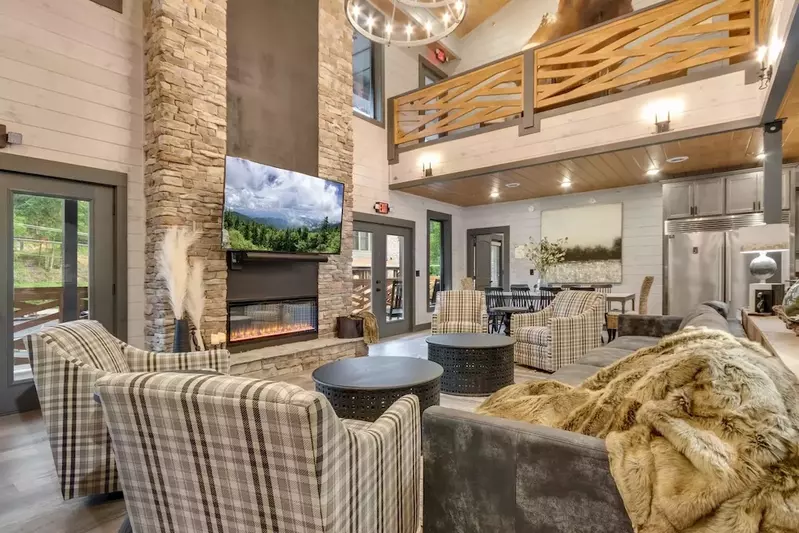 bear trail lodge is a top gatlinburg cabin