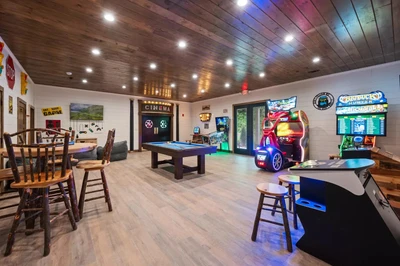 smoky mountain cabin rentals with game room