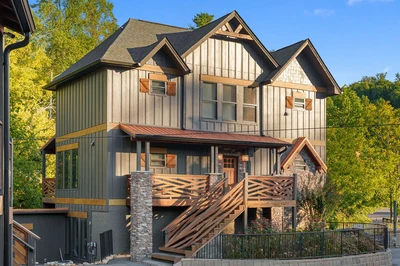 BEAR CREEK LODGE