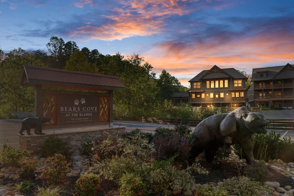 BEAR CREEK LODGE